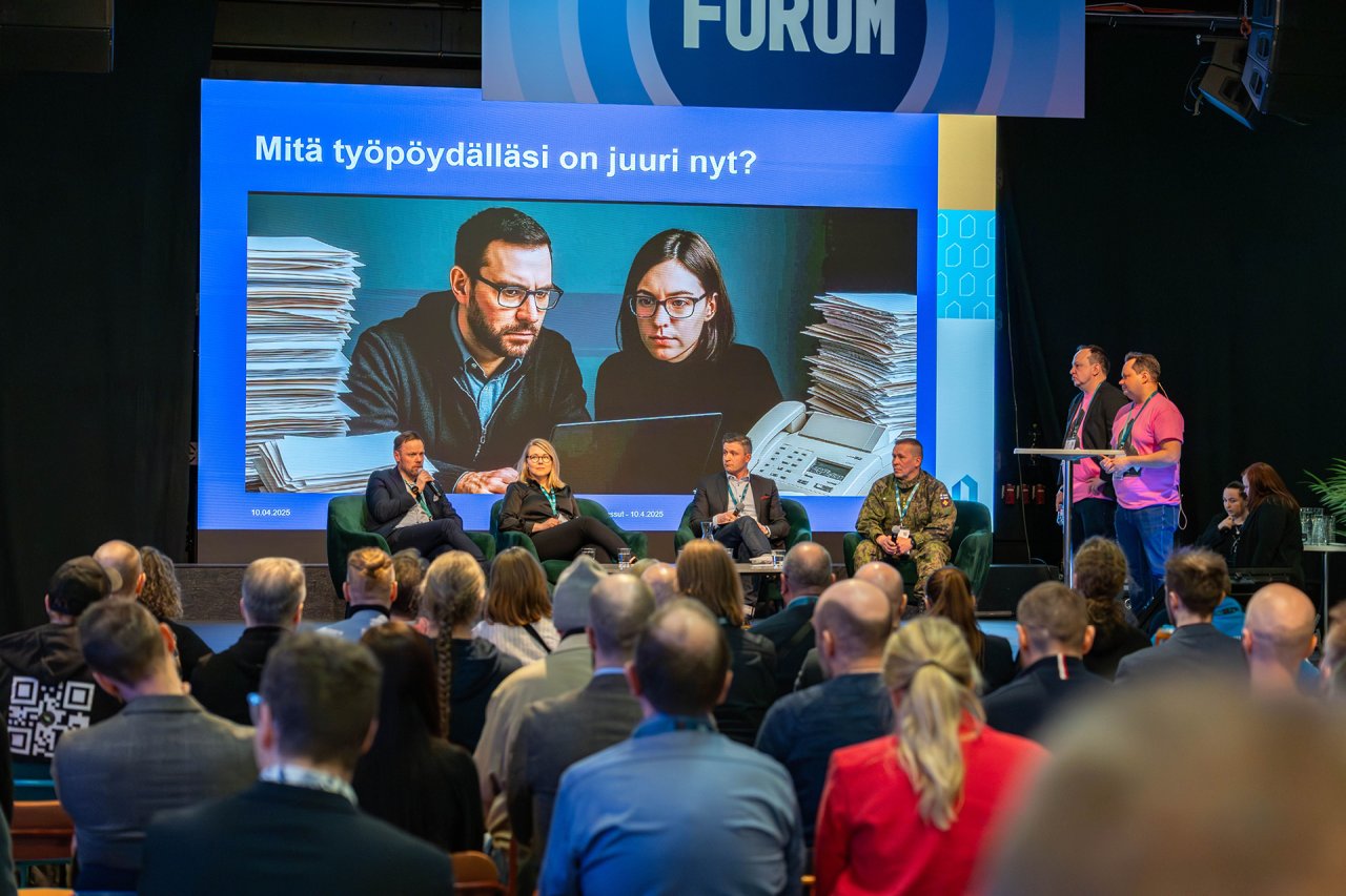 Paneelikeskustelu Digiturvamessuilla